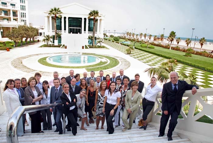 eren-group-valencia-outside