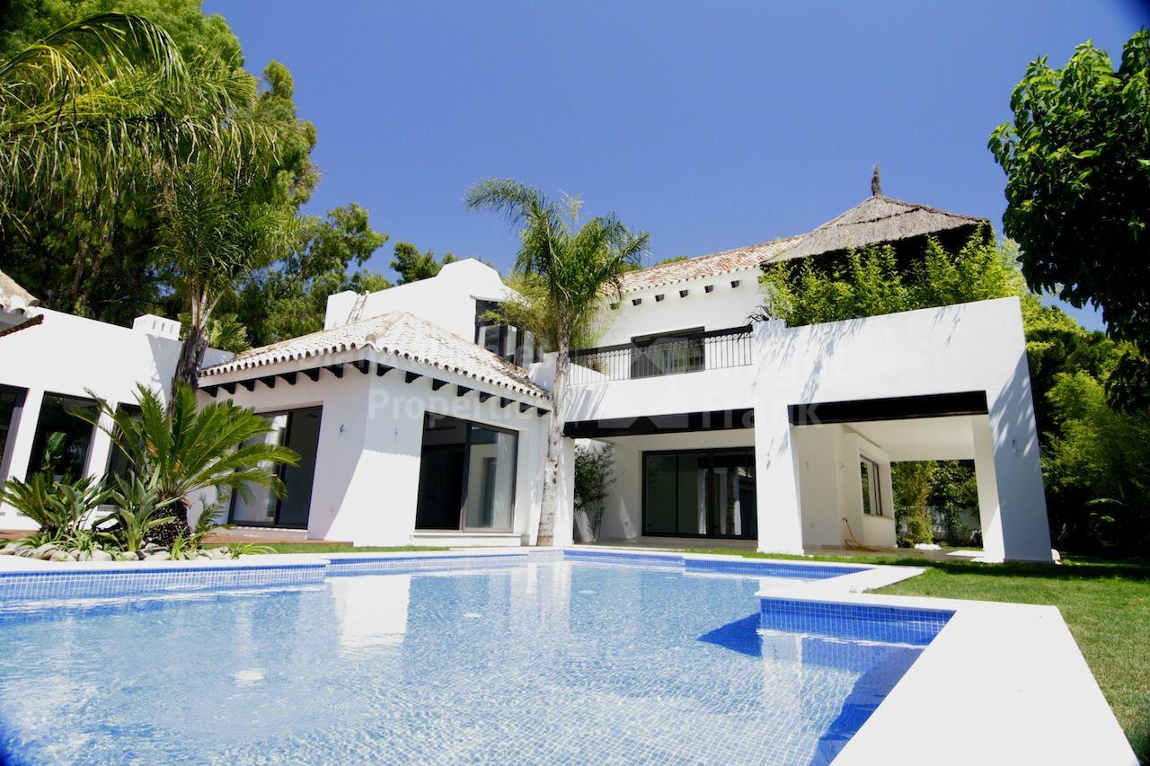 Modern villa for sale in Marbella East