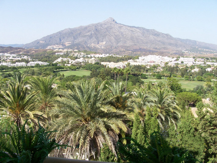 Las Brisas – aristocrat of the Golf Valley in Marbella