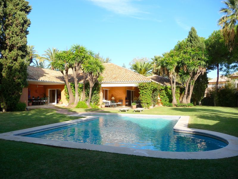 Teresa and Alfonso’s love affair with a beachside villa in Guadalmina Baja, Marbella