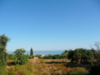 Plot in Cascada de Camojan, 14.311 m2 with sea and mountain views, suitable to build individual villas. Ref: DM0336