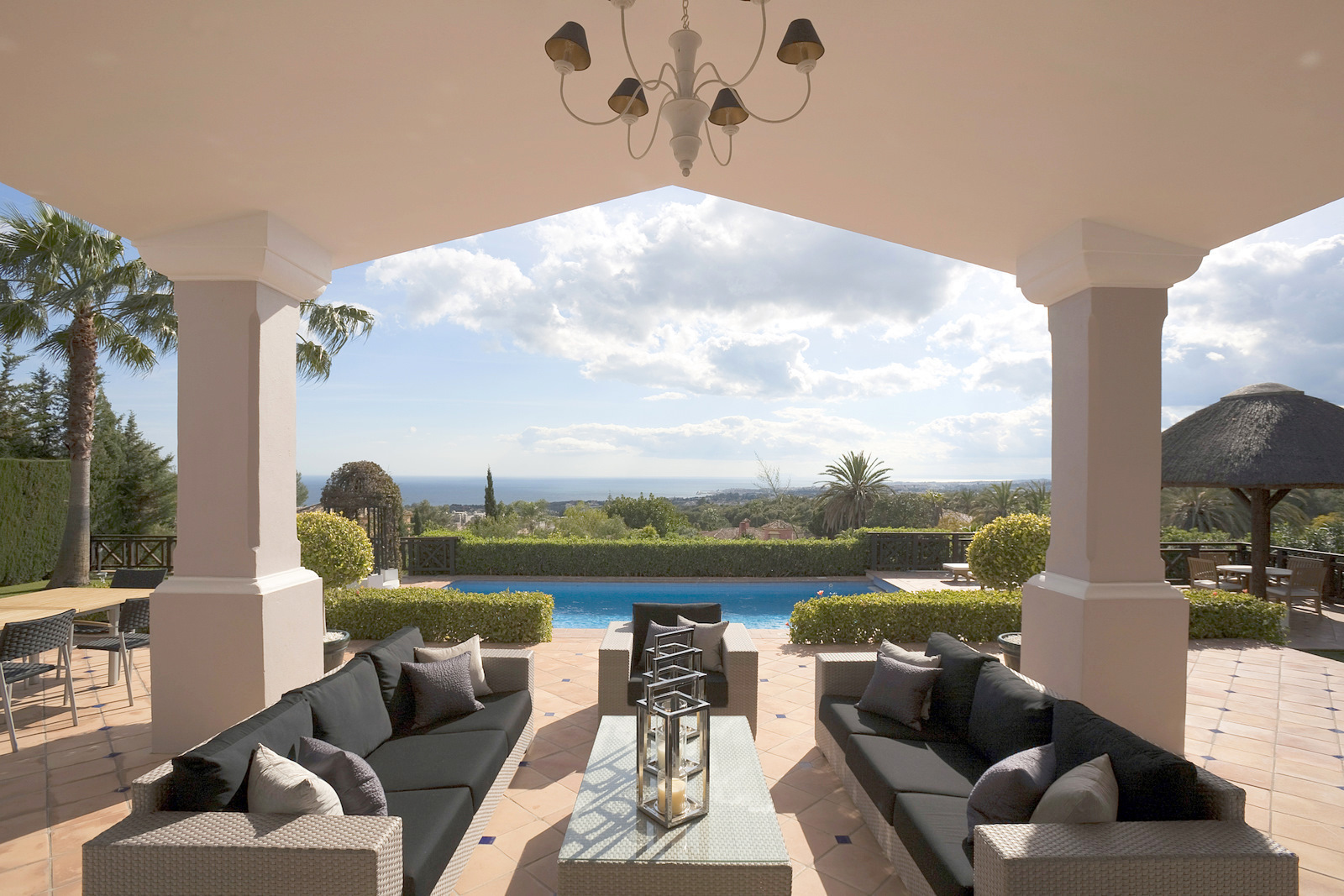 Style, refinement and comfort in Sierra Blanca, Marbella