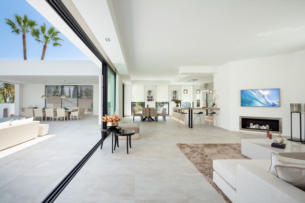 Casas y apartamentos con diseños abiertos en Marbella