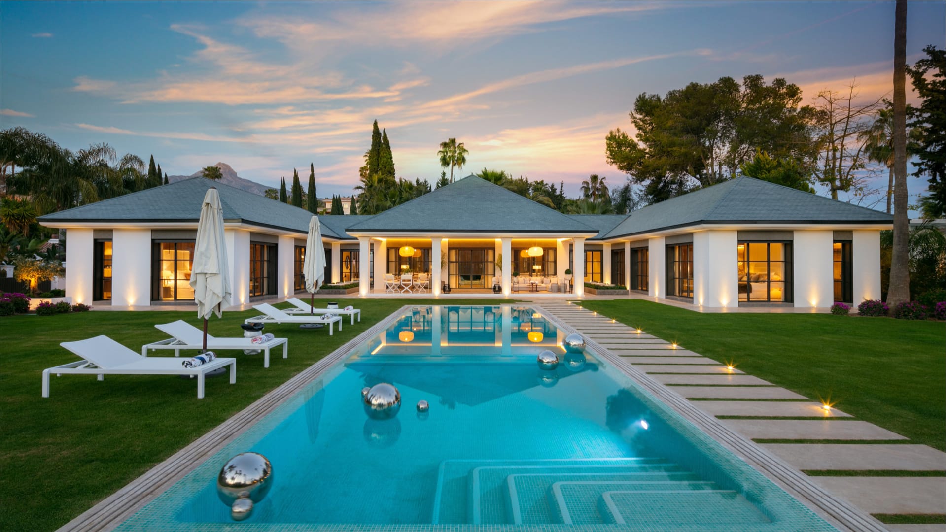 Las Brisas Golf - Beautifully Renovated Villa