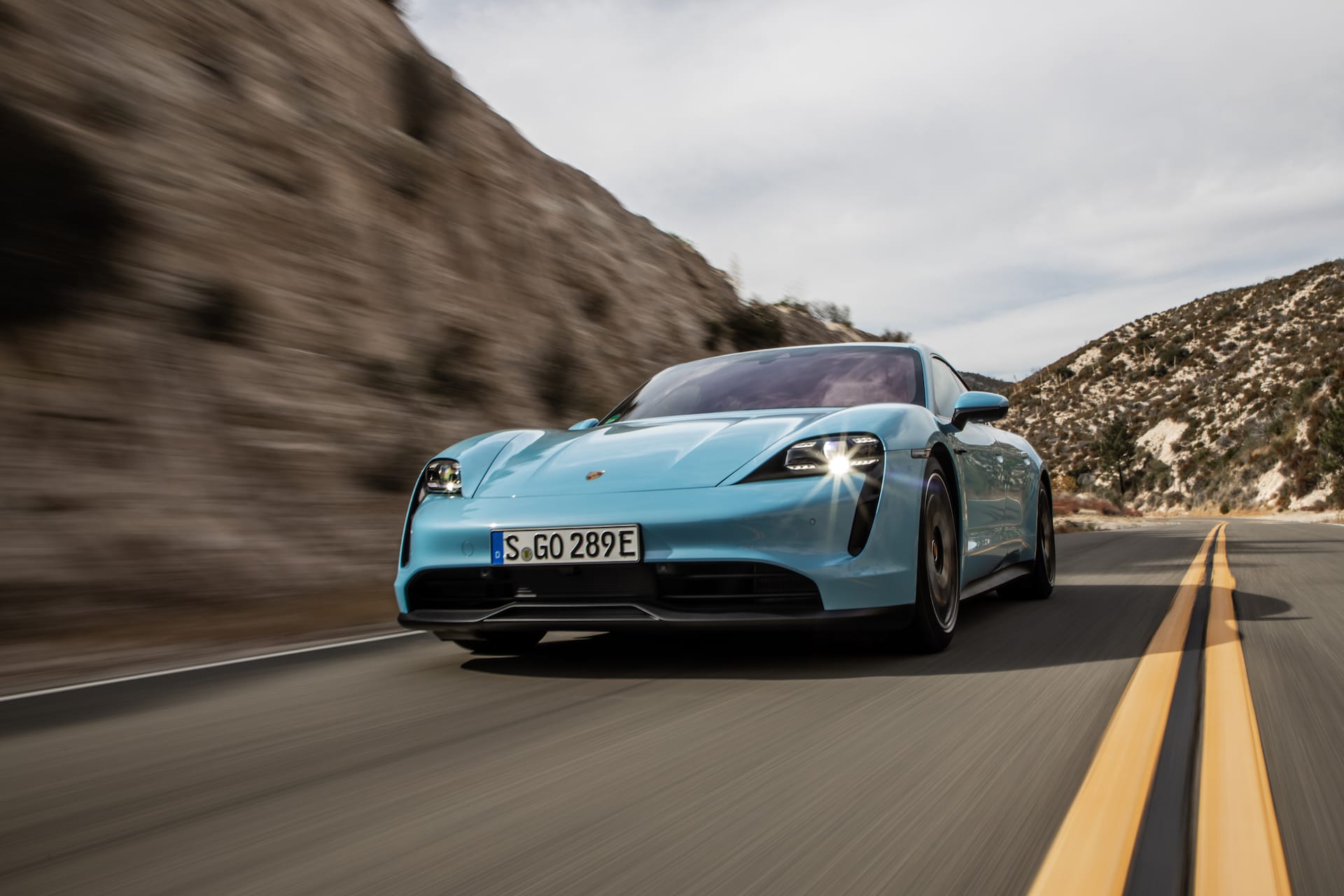 Porsche: Evolution to Revolution